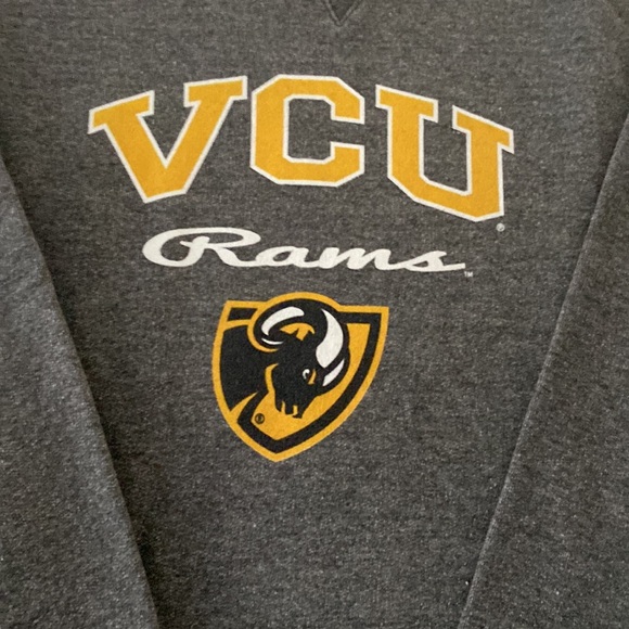VCU Rams Sweatshirt - Picture 2 of 4
